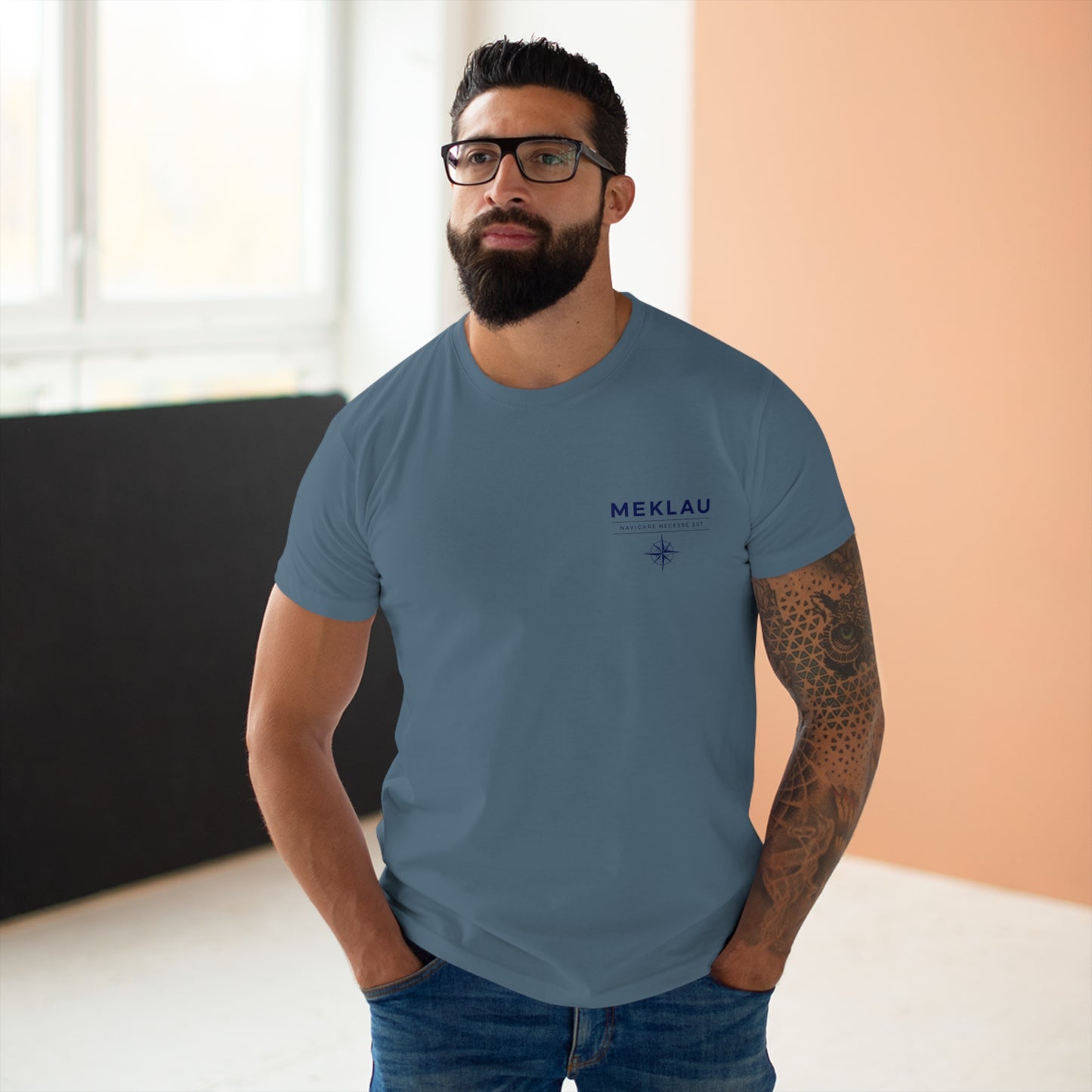 MEKLAU Compass T‑Shirt - Navigare Necesse Est Nautical Men's Tee
